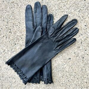 Vintage Black Leather Detailed Driving Gloves w Silk Lining